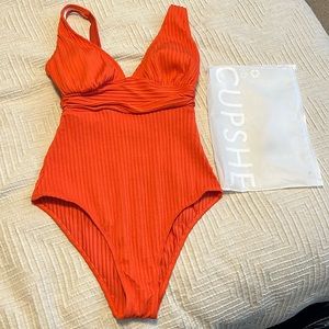 Cupshe swimsuit